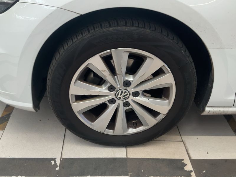 Volkswagen Golf VII 1.0 TSI Comfortline BlueMotion Tech 2018 – снимка 3
