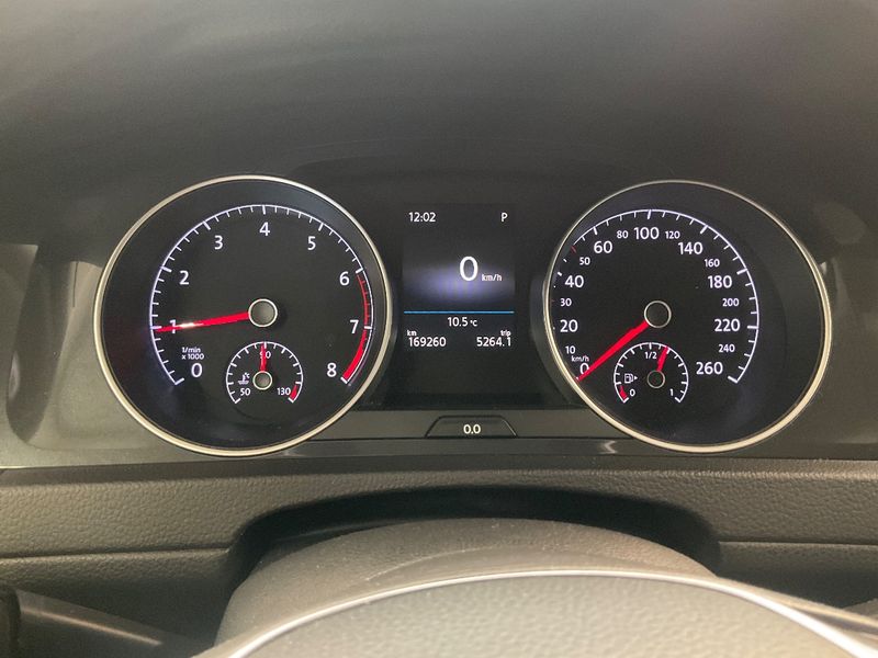 Volkswagen Golf VII 1.0 TSI Comfortline BlueMotion Tech 2018 – снимка 18