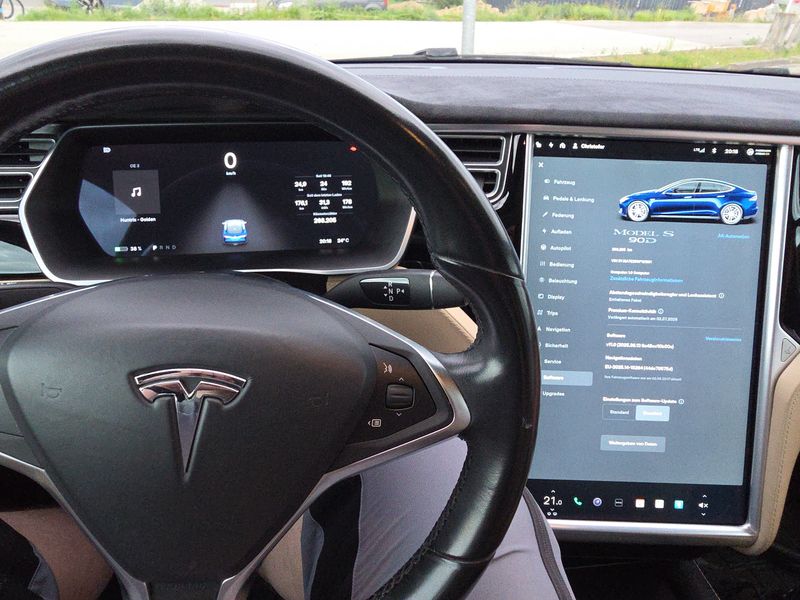 Tesla Model S 90D Dual 2016 – снимка 16