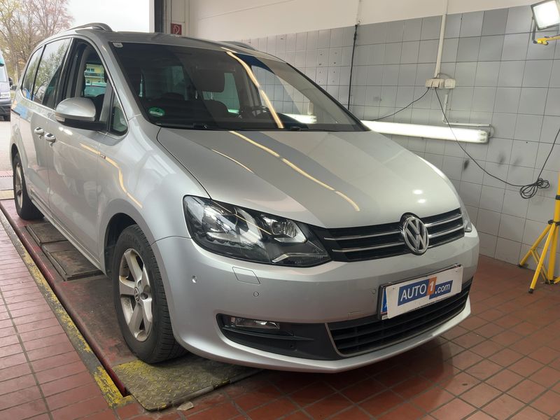 Volkswagen Sharan 2.0 TDI Life BlueMotion Tech 2013 – снимка 12