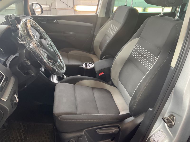Volkswagen Sharan 2.0 TDI Life BlueMotion Tech 2013 – снимка 31