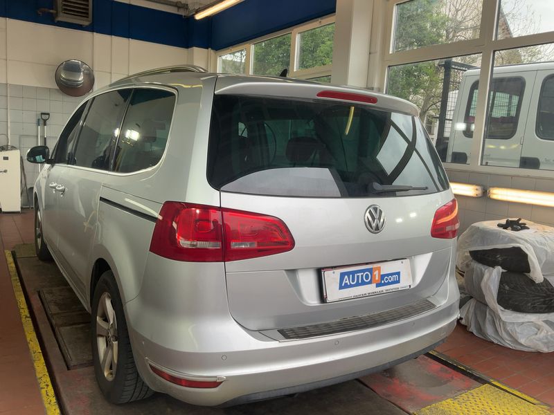 Volkswagen Sharan 2.0 TDI Life BlueMotion Tech 2013 – снимка 6