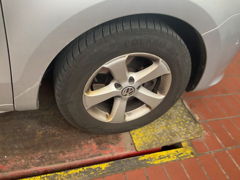 Volkswagen Sharan 2.0 TDI Life BlueMotion Tech 2013 – снимка 11