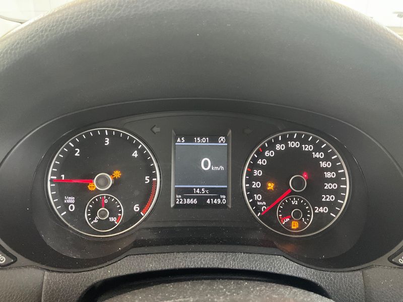 Volkswagen Sharan 2.0 TDI Life BlueMotion Tech 2013 – снимка 19