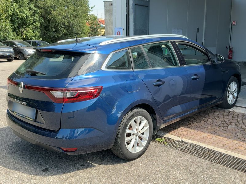 Renault Megane 1.5 dCi Energy Zen 2016 – снимка 8
