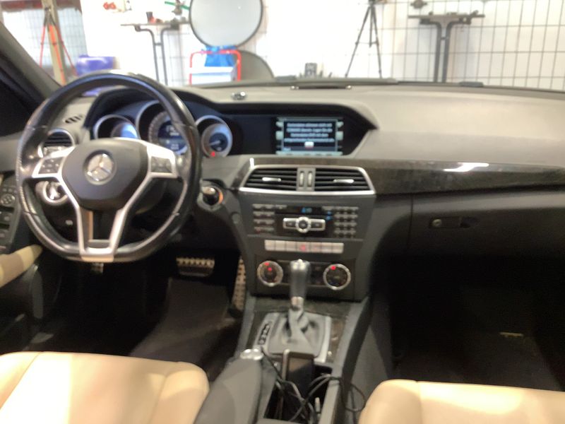 Mercedes-Benz C-Klasse C 300 CDI T 4Matic BlueEfficiency Avantgarde 2014 – снимка 17