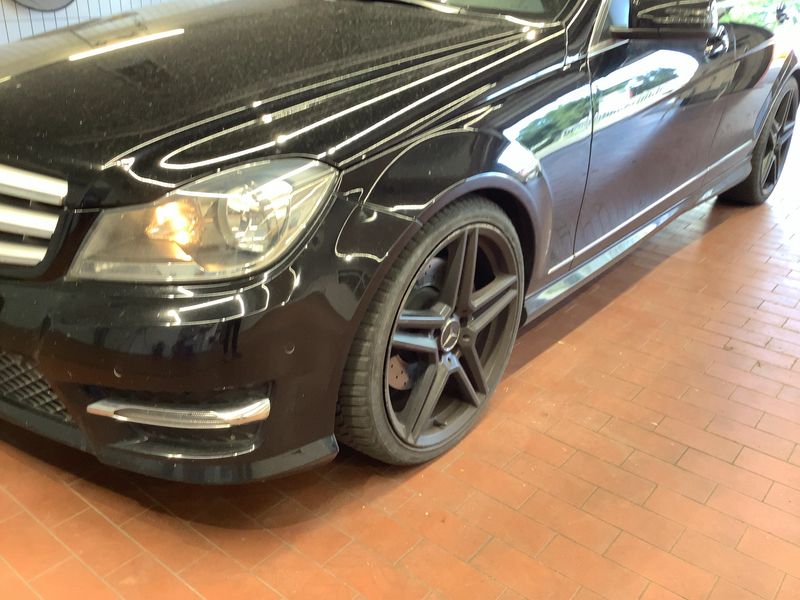 Mercedes-Benz C-Klasse C 300 CDI T 4Matic BlueEfficiency Avantgarde 2014 – снимка 2