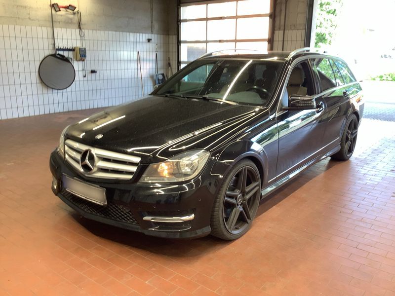 Mercedes-Benz C-Klasse C 300 CDI T 4Matic BlueEfficiency Avantgarde 2014 – снимка 1