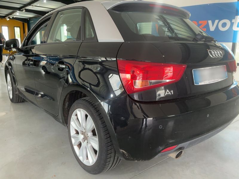 Audi A1 Sportback 1.6 TDI Ambition 2014 – снимка 6