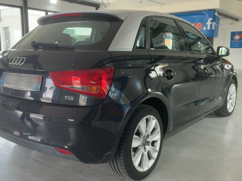 Audi A1 Sportback 1.6 TDI Ambition 2014 – снимка 8