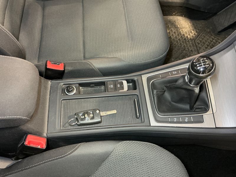 Volkswagen Golf VII 1.4 TSI Comfortline BlueMotion Tech 2014 – снимка 37
