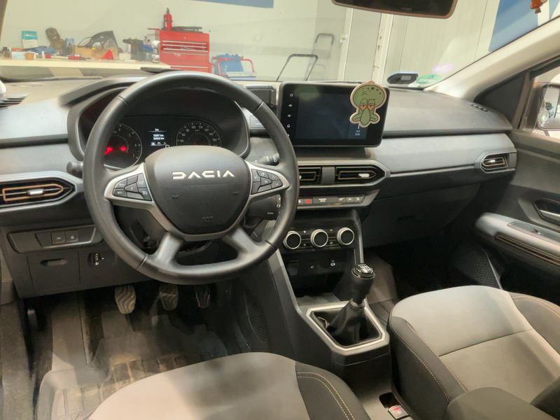 Dacia Jogger 1.0 TCe LPG Extreme+ 2024 – снимка 18