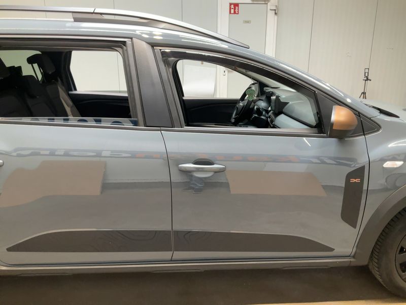 Dacia Jogger 1.0 TCe LPG Extreme+ 2024 – снимка 10