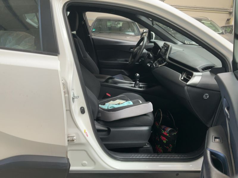 Toyota C-HR 1.2 Turbo 2018 – снимка 17