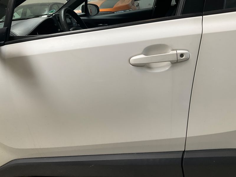 Toyota C-HR 1.2 Turbo 2018 – снимка 26