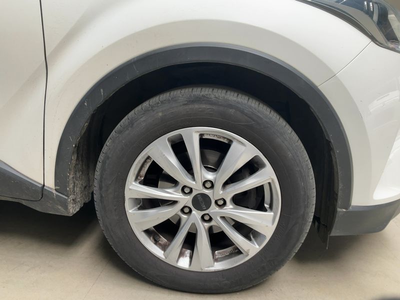 Toyota C-HR 1.2 Turbo 2018 – снимка 11
