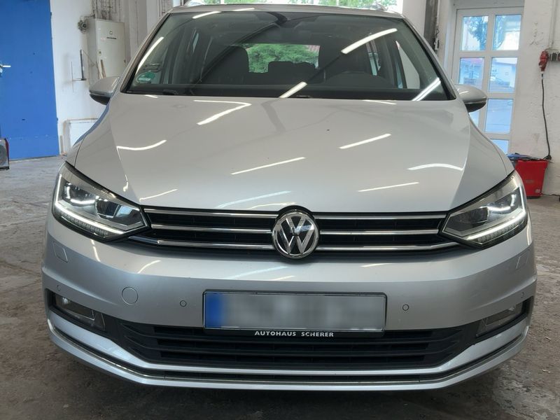 Volkswagen Touran 1.6 TDI Sound BlueMotion Tech 2017 – снимка 14