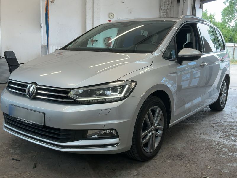Volkswagen Touran 1.6 TDI Sound BlueMotion Tech 2017 – снимка 1