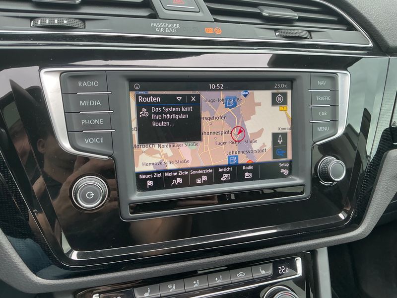 Volkswagen Touran 1.6 TDI Sound BlueMotion Tech 2017 – снимка 40