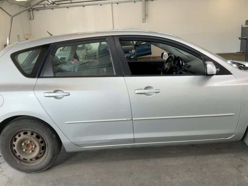 Mazda 3 1.6 Comfort 2004 – снимка 10