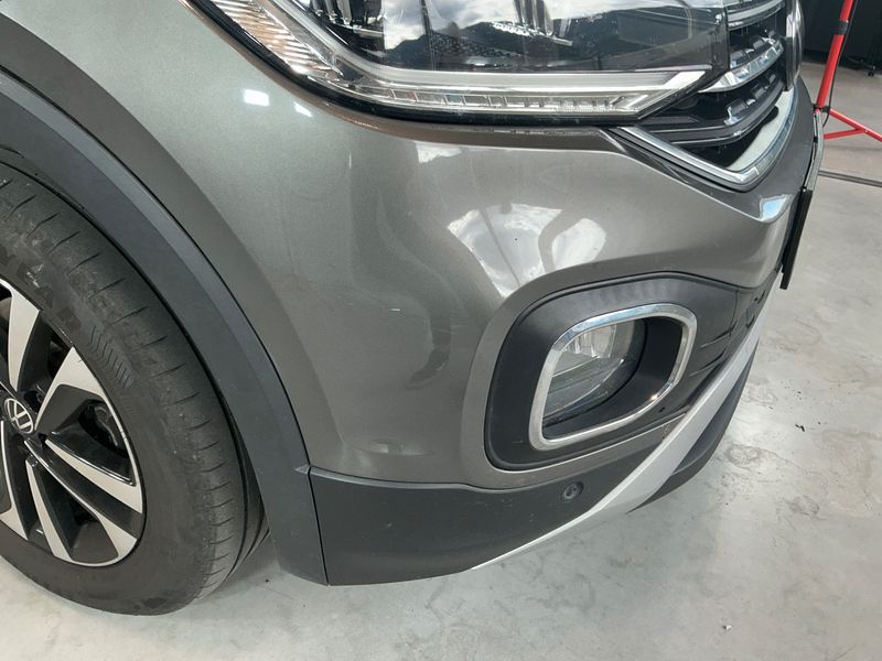 Volkswagen T-Cross 1.6 TDI Life 2020 – снимка 38