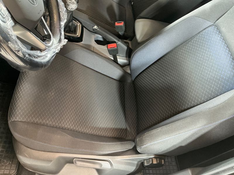 Volkswagen T-Cross 1.6 TDI Life 2020 – снимка 27