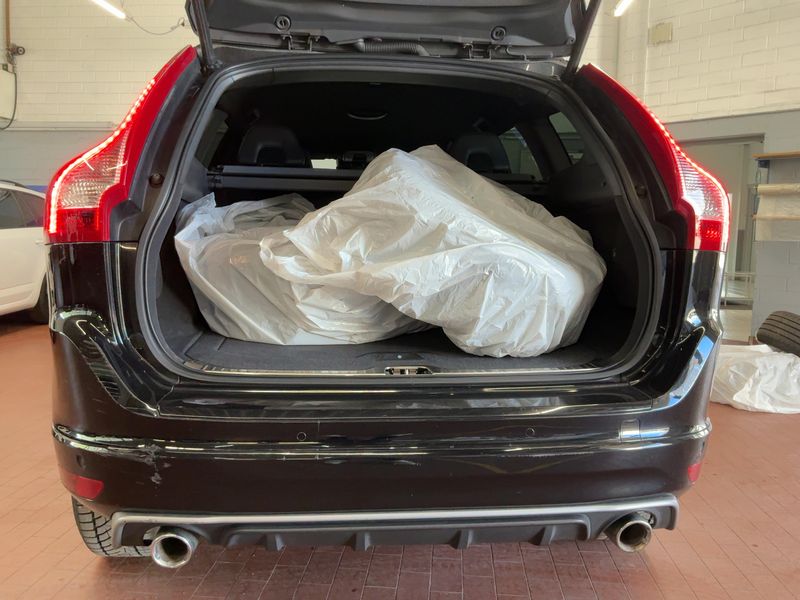 Volvo XC60 2.4 D5 Momentum AWD 2017 – снимка 16