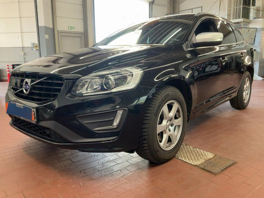Volvo XC60 2.4 D5 Momentum AWD 2017 – снимка 1
