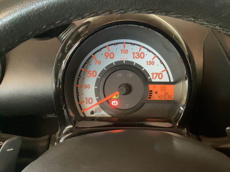 Toyota Aygo 1.0 City 2013 – снимка 18