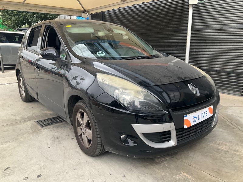 Renault Scenic 1.6 dCi Dynamique 2011 – снимка 1