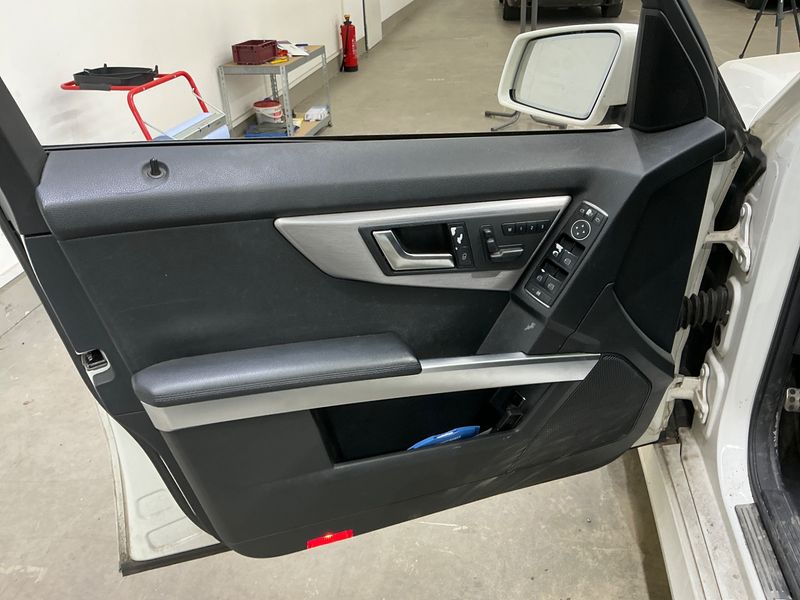 Mercedes-Benz GLK-Klasse GLK 300 4Matic 2011 – снимка 33