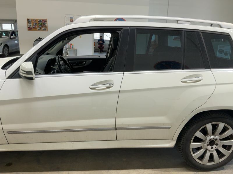 Mercedes-Benz GLK-Klasse GLK 300 4Matic 2011 – снимка 4