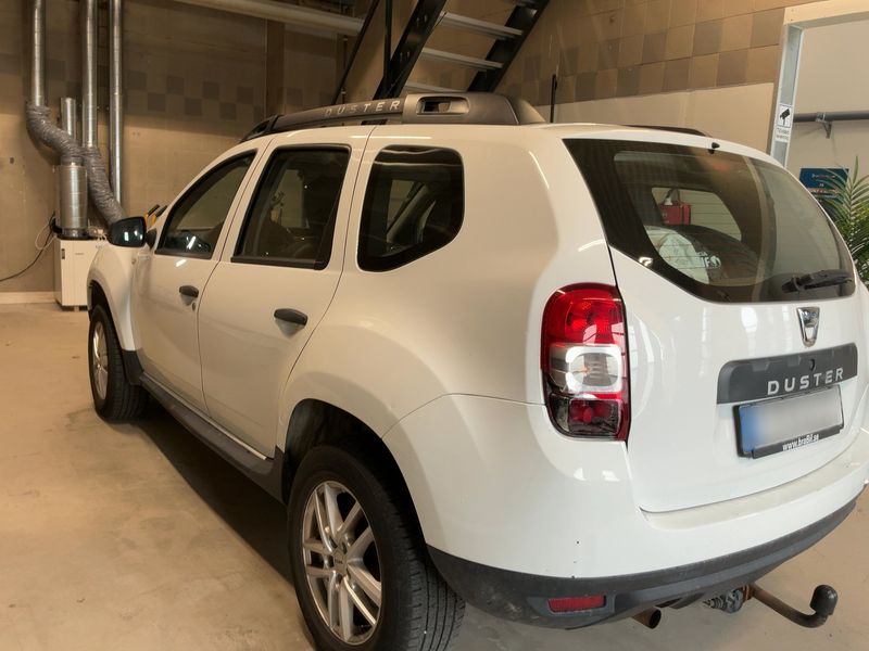 Dacia Duster 1.6 SCe Access 2017 – снимка 6