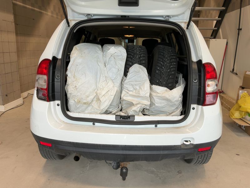Dacia Duster 1.6 SCe Access 2017 – снимка 16