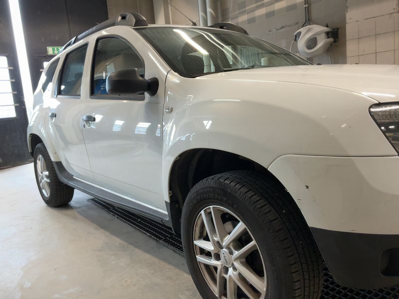 Dacia Duster 1.6 SCe Access 2017 – снимка 12