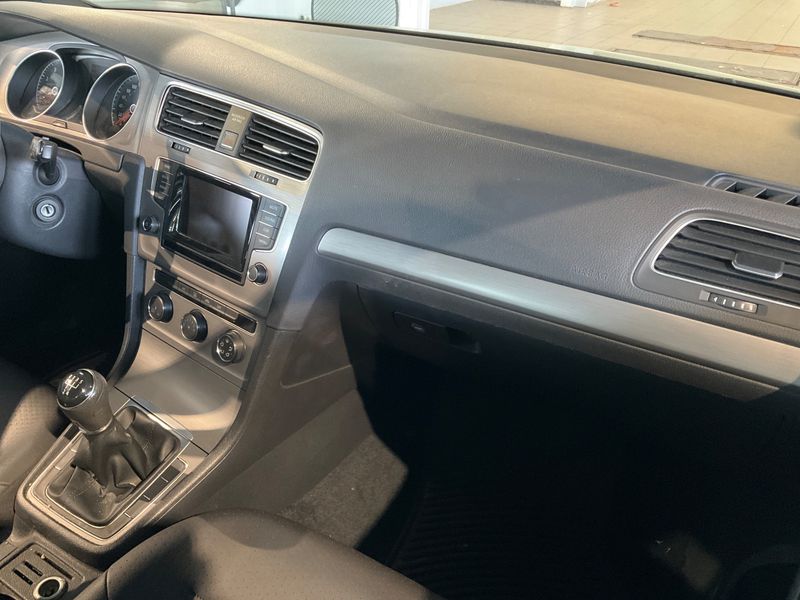 Volkswagen Golf VII 1.4 TSI ACT Comfortline BlueMotion Tech 2015 – снимка 29