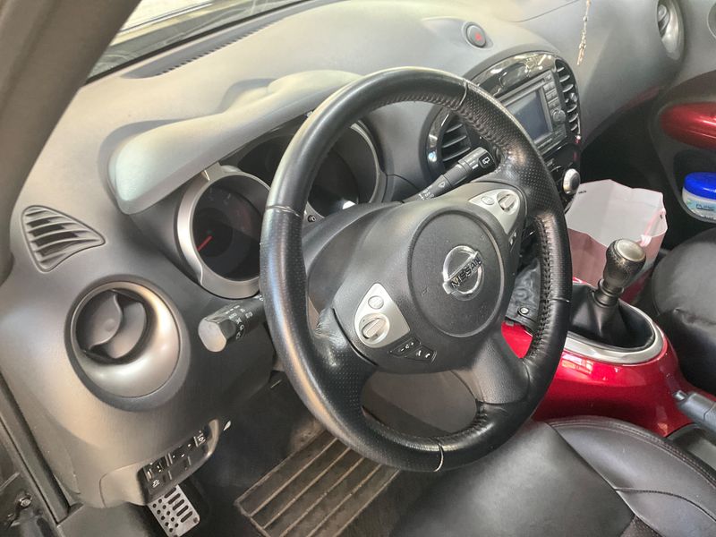 Nissan Juke 1.6 Tekna 2011 – снимка 28