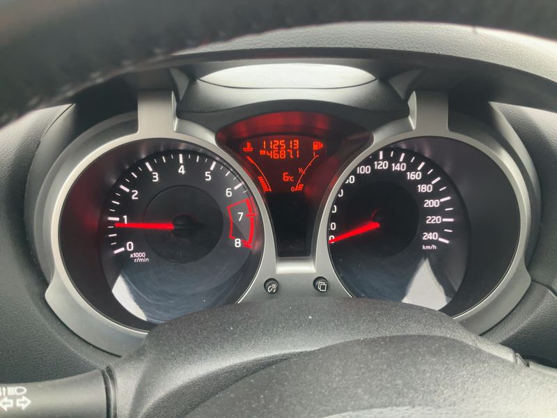 Nissan Juke 1.6 Tekna 2011 – снимка 19