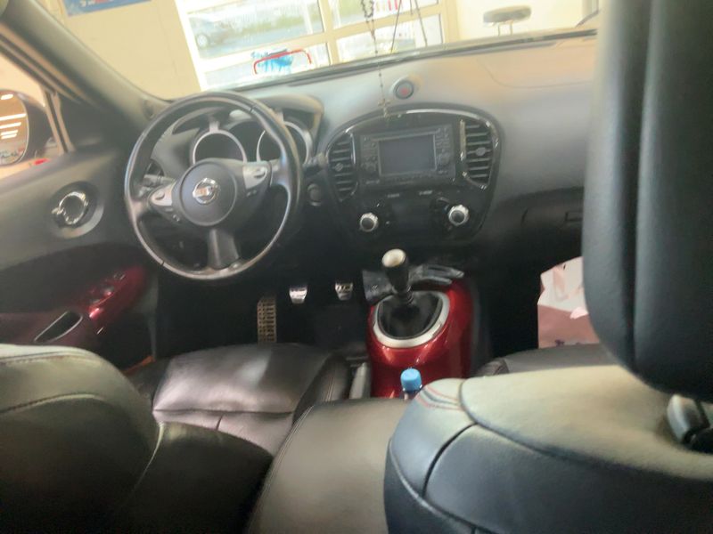 Nissan Juke 1.6 Tekna 2011 – снимка 18
