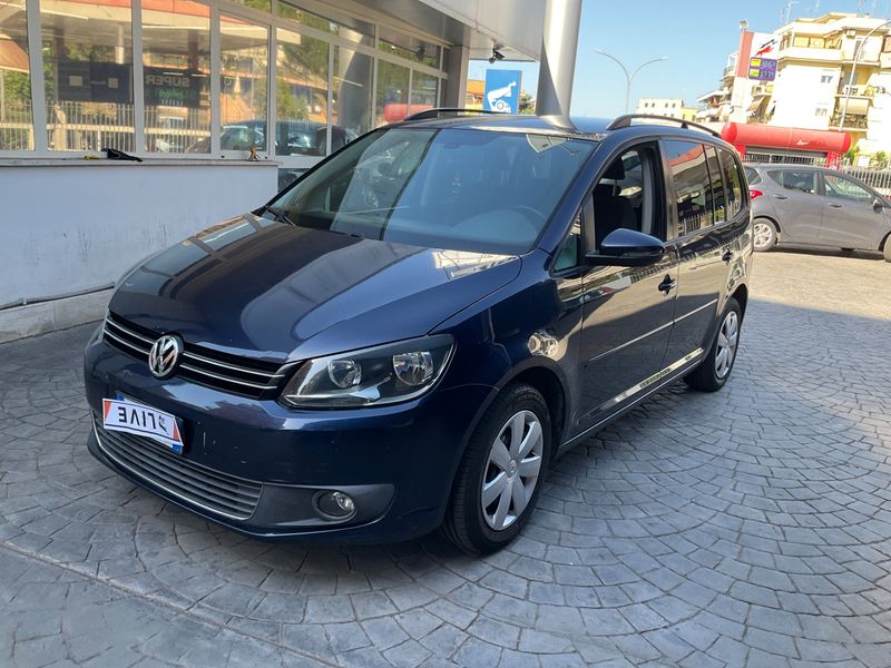 Volkswagen Touran 1.6 TDI Comfortline 2011 – снимка 1