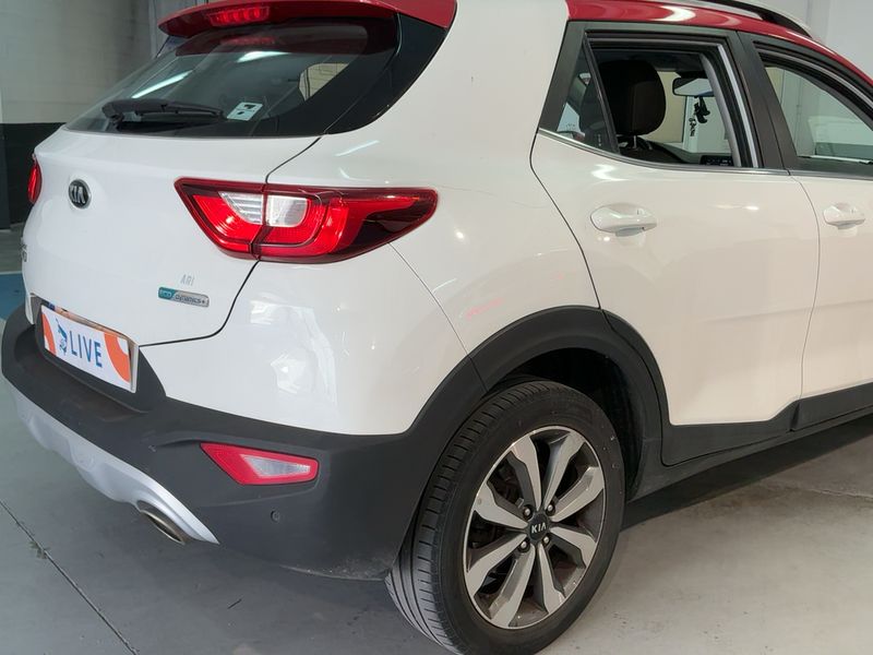 Kia Stonic 1.0 TGDI Mild-Hybrid Drive 2021 – снимка 8