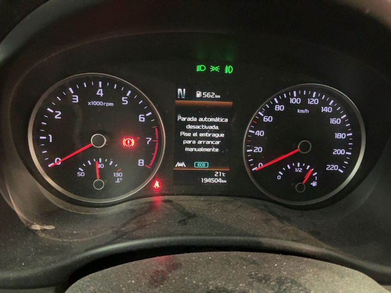 Kia Stonic 1.0 TGDI Mild-Hybrid Drive 2021 – снимка 18