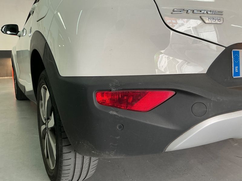 Kia Stonic 1.0 TGDI Mild-Hybrid Drive 2021 – снимка 28