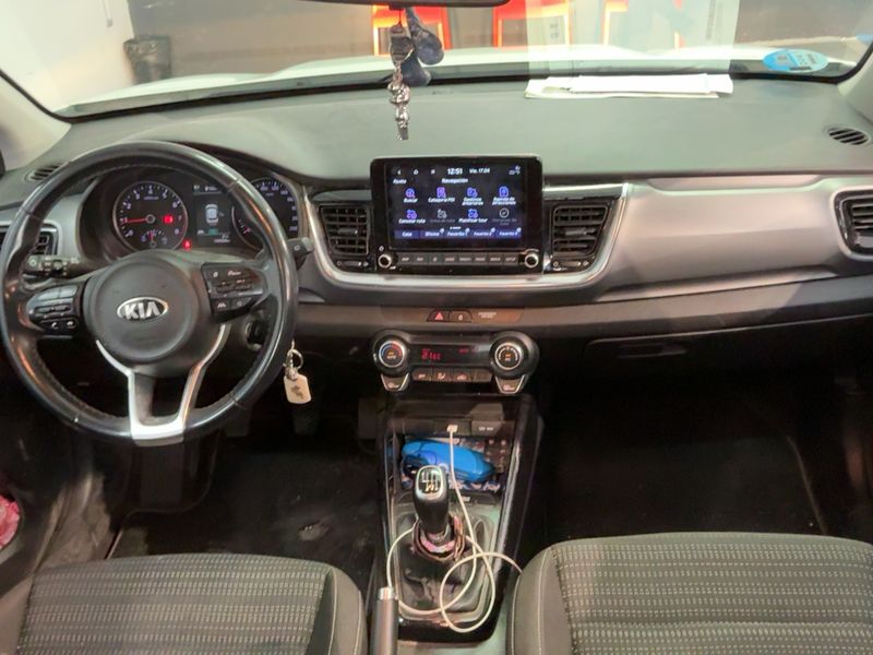 Kia Stonic 1.0 TGDI Mild-Hybrid Drive 2021 – снимка 17