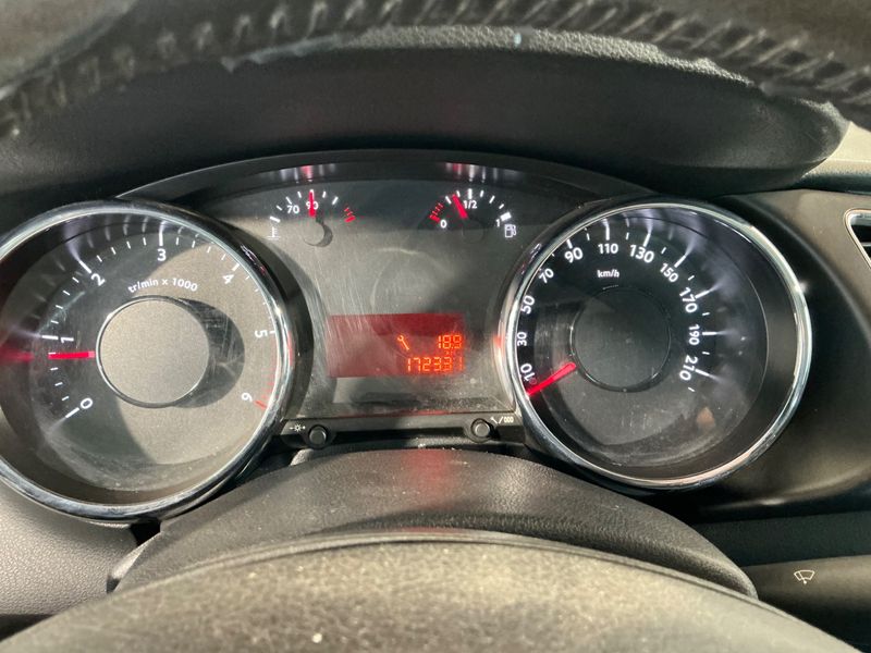 Peugeot 3008 1.6 HDi Premium 2009 – снимка 4