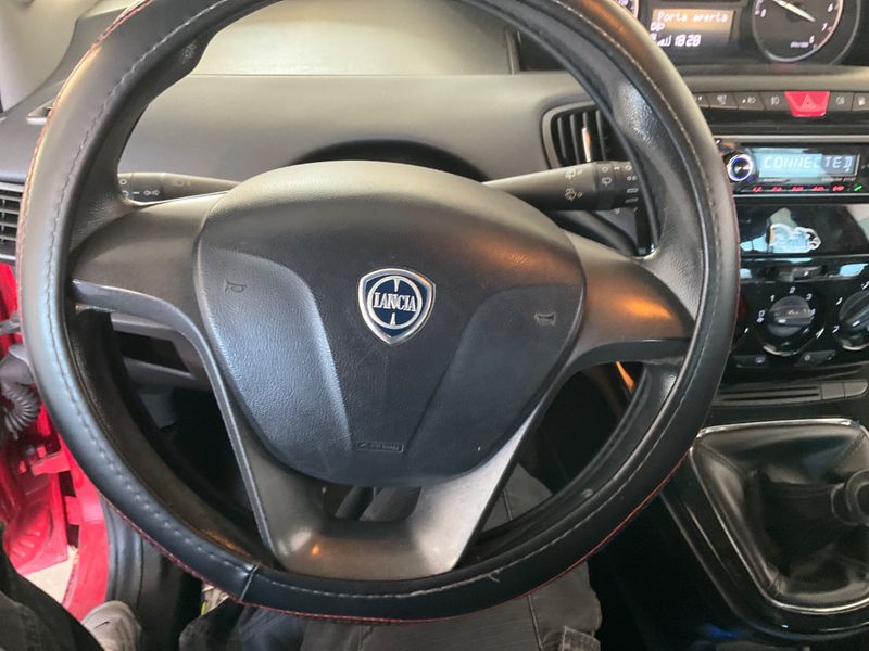 Lancia Ypsilon 1.2 GPL Silver 2016 – снимка 25