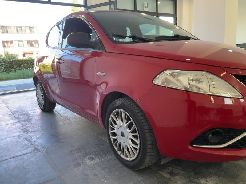 Lancia Ypsilon 1.2 GPL Silver 2016 – снимка 12