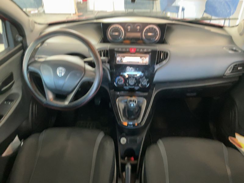 Lancia Ypsilon 1.2 GPL Silver 2016 – снимка 17