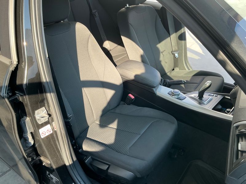 BMW 1er 116d Advantage 2019 – снимка 25