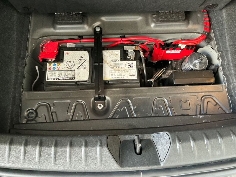 BMW 1er 116d Advantage 2019 – снимка 37